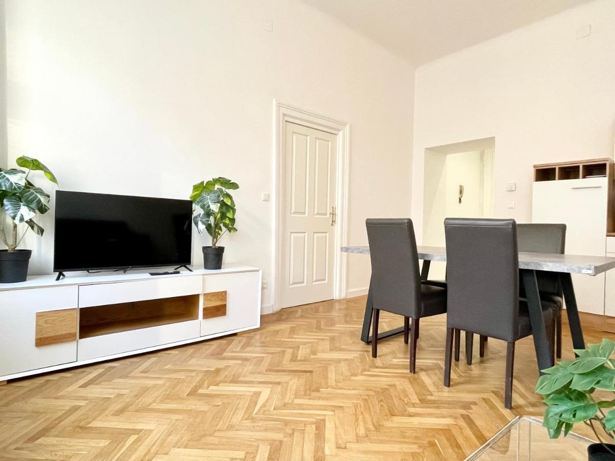 Premium Residence At Famous Vienna Kutschkermarkt Dış mekan fotoğraf